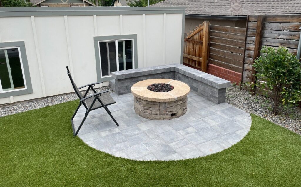Paver patio by Thunderbird Design in Denver, CO