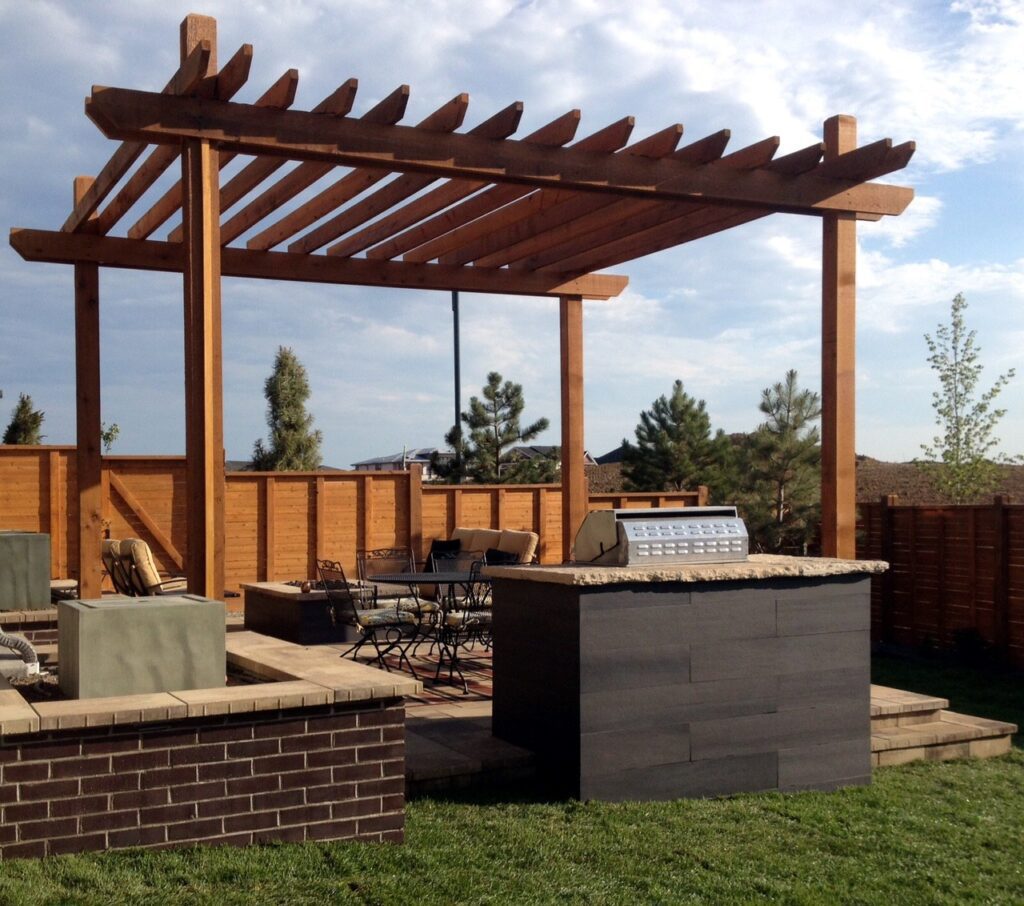Custom cedar pergola by Thunderbird Design in Denver, CO