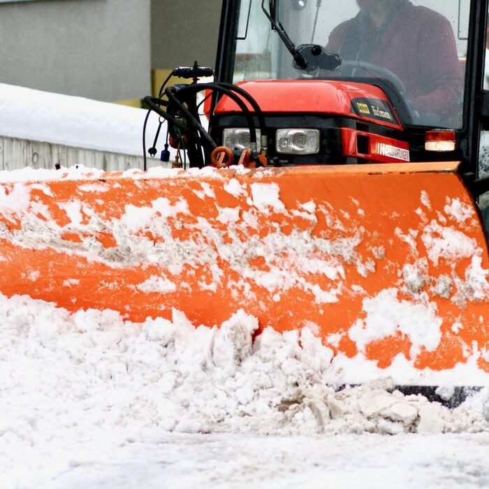 24/7 Commercial Snow Plowing in Denver: Keeping Lots and Entrances Open