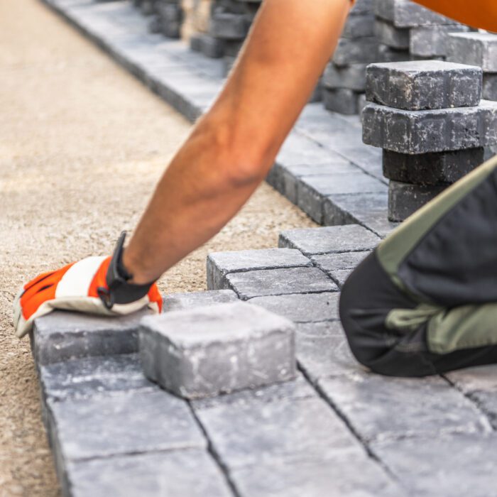 How to Choose Denver Hardscape Contractors Near You