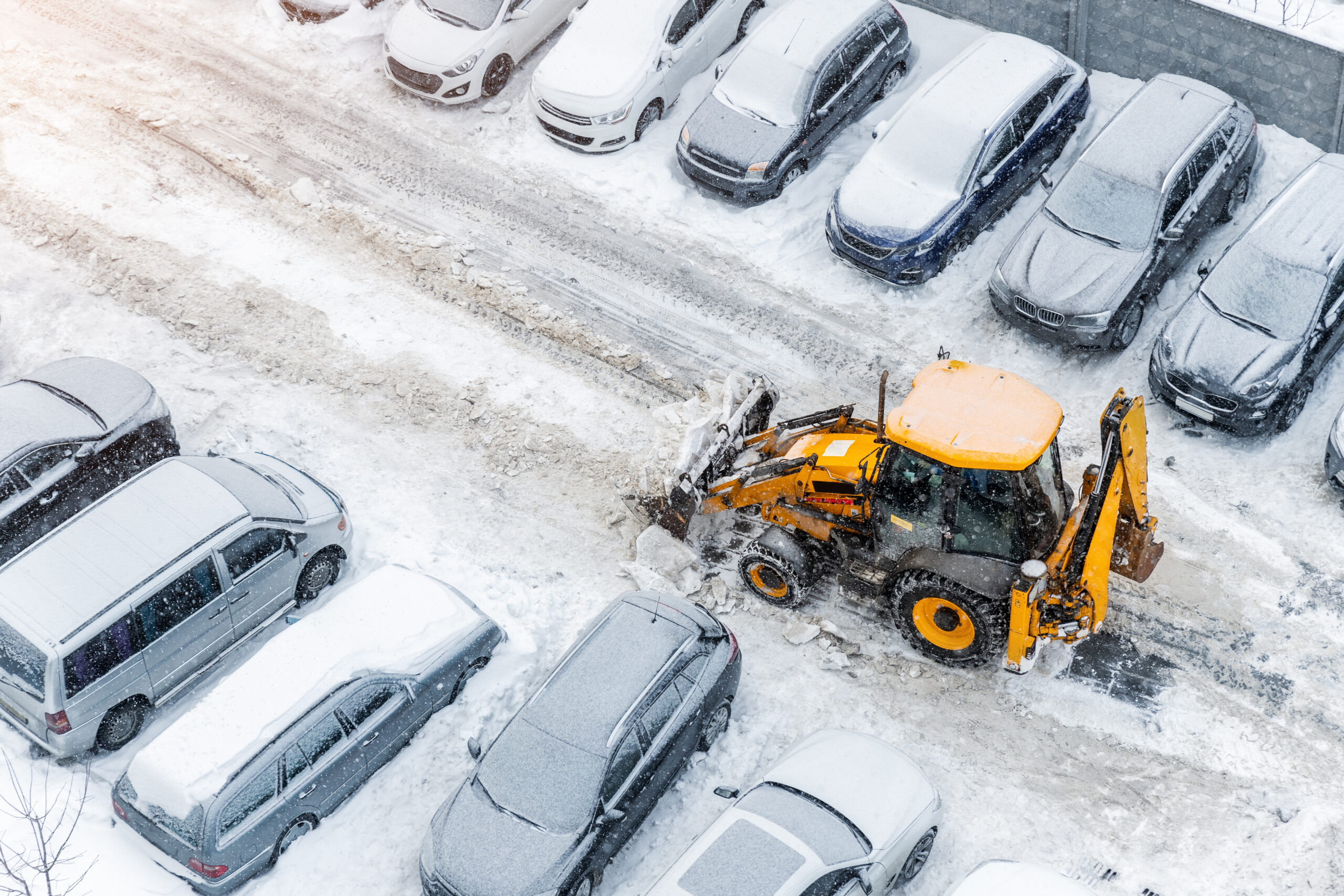 Parking Lot Snow Removal for Commercial Properties: Efficiency and Safety